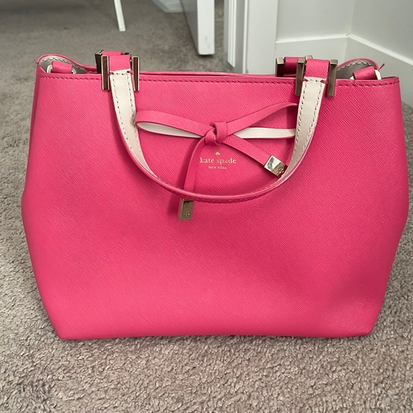 Kate Spade purse - Picture 1 of 13